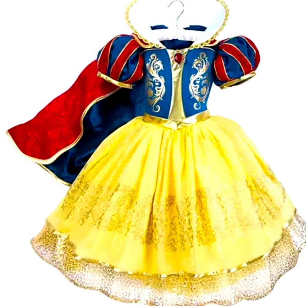 Disney Store Collectors Edition size 5/6 Snow White costume with tag